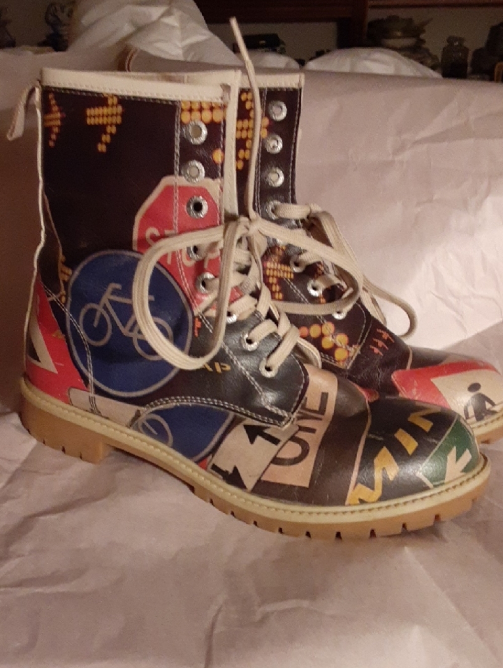 Graphic Multi-Color Lace-Up Combat Boots - Women Sz 39/8.5